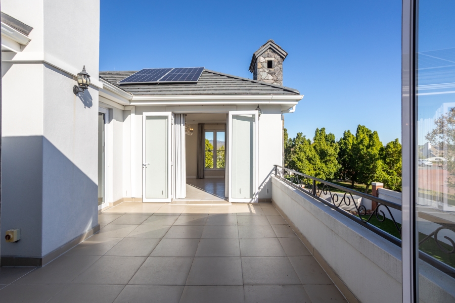 4 Bedroom Property for Sale in Val De Vie Estate Western Cape